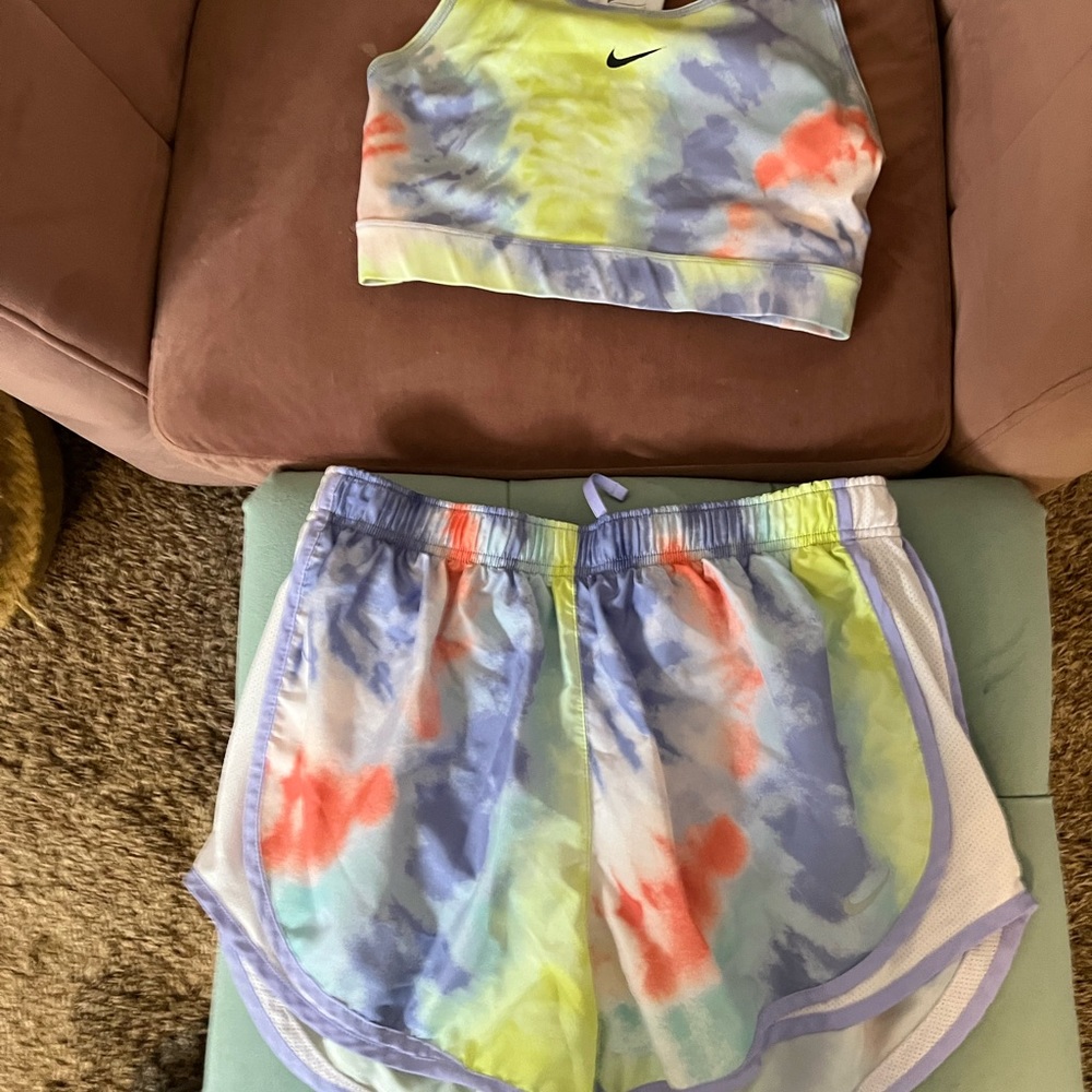 Nike shorts set